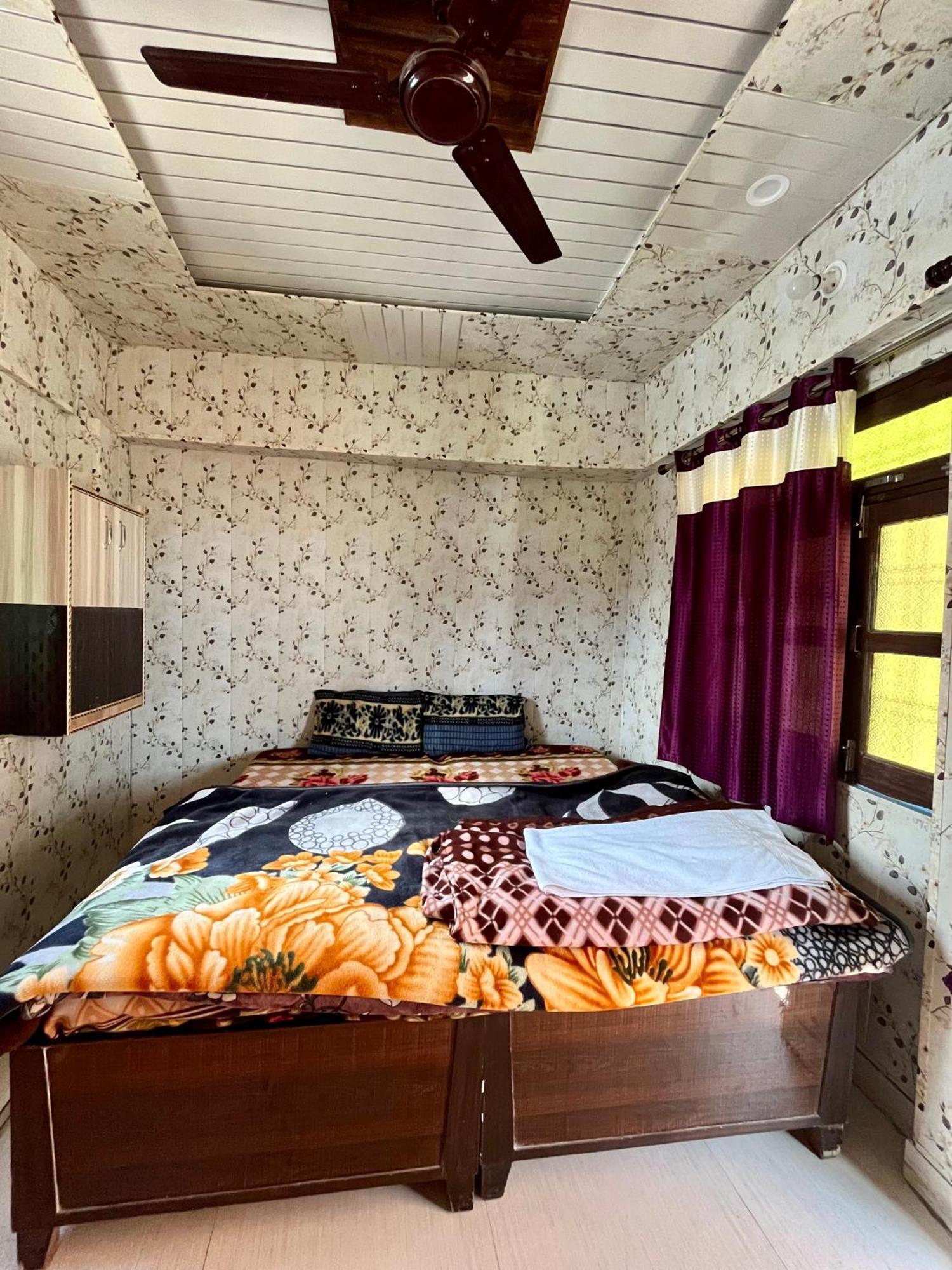 Astha Guest House Gopeshwar Kültér fotó