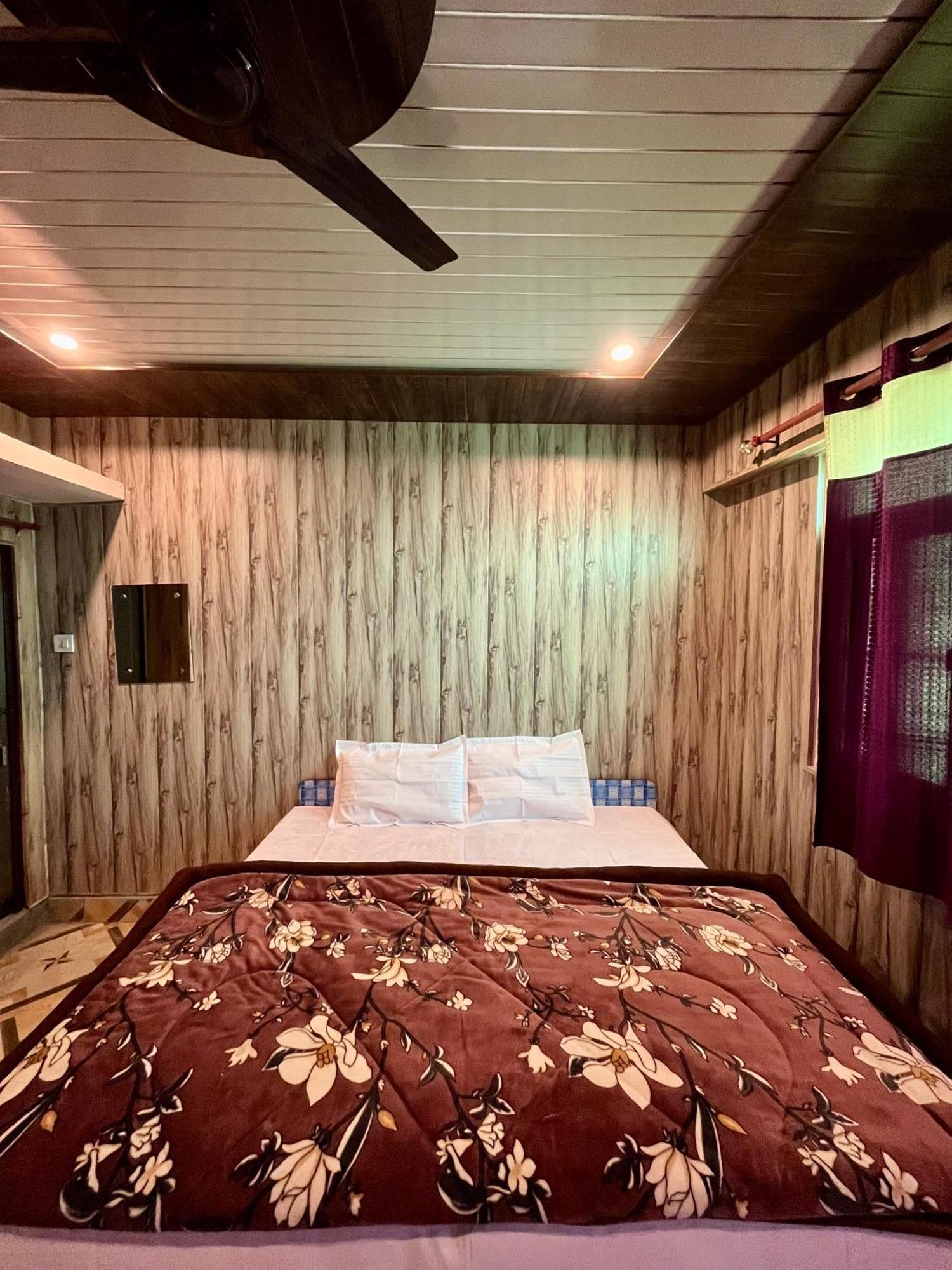 Astha Guest House Gopeshwar Kültér fotó